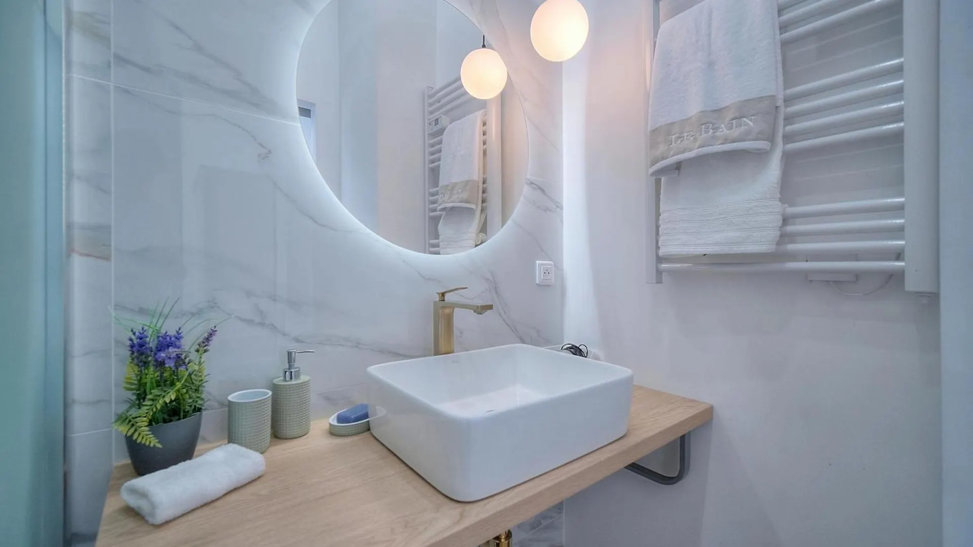 Appartement Modern luxury 4 BDR /4 Bath near Palais à Cannes